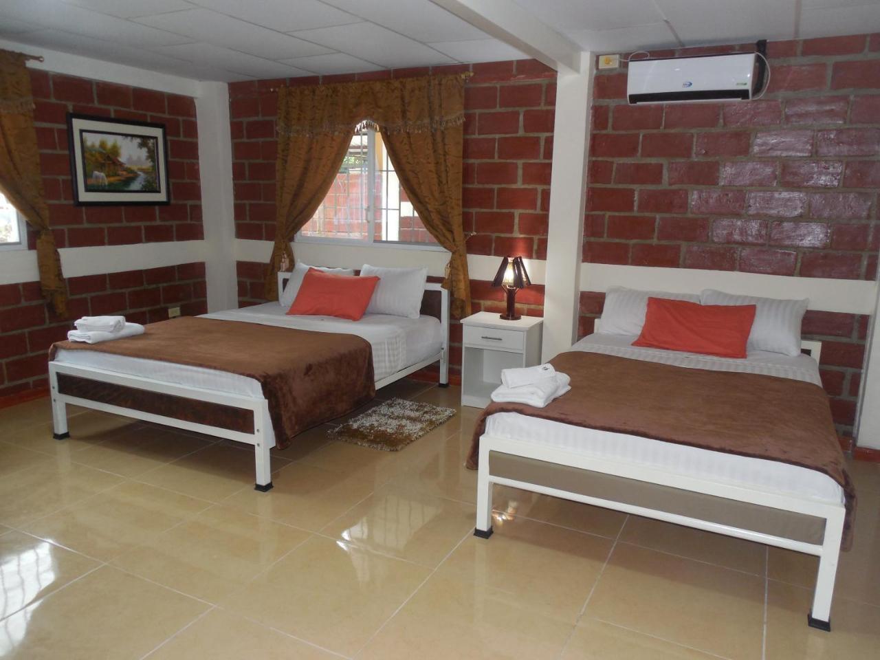 Sun Place Hosteria Las Tunas Екстер'єр фото