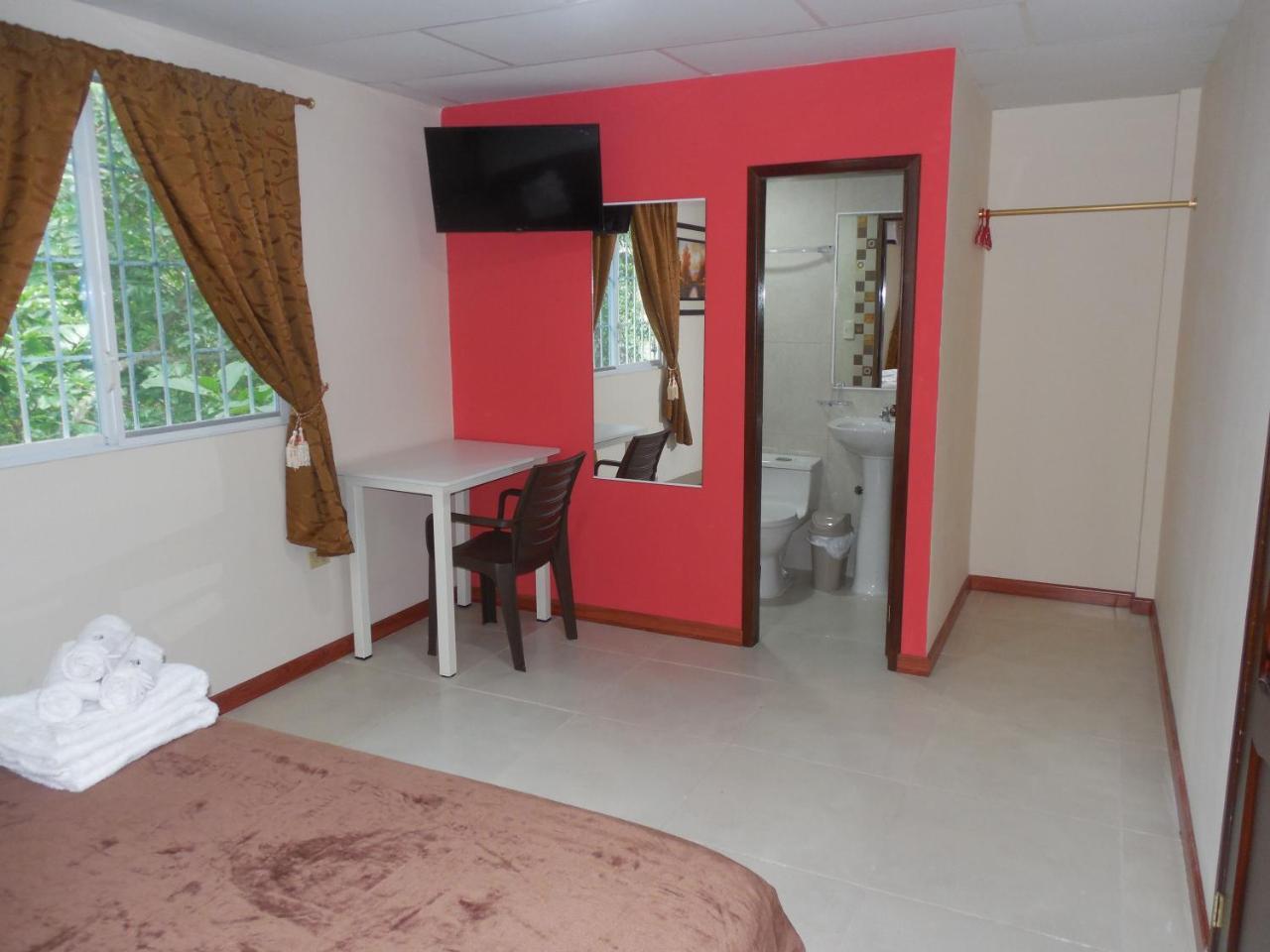 Sun Place Hosteria Las Tunas Екстер'єр фото