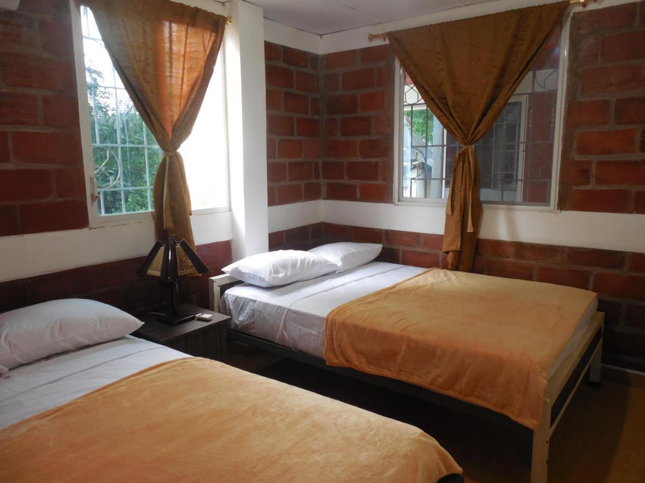 Sun Place Hosteria Las Tunas Екстер'єр фото