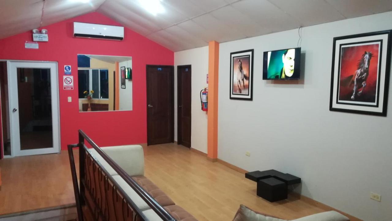 Sun Place Hosteria Las Tunas Екстер'єр фото
